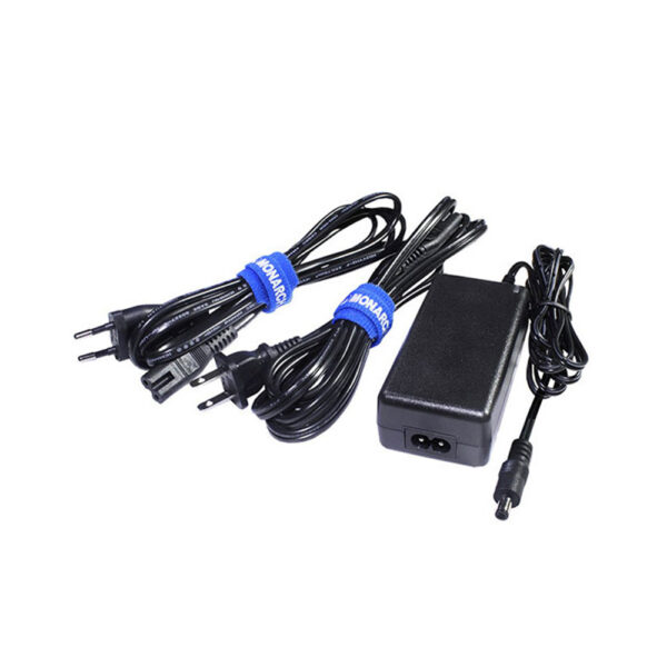 PSC-pbxU Supply-Recharger, 115/230 V ac - 50/60 Hz with interchangeable plugs.